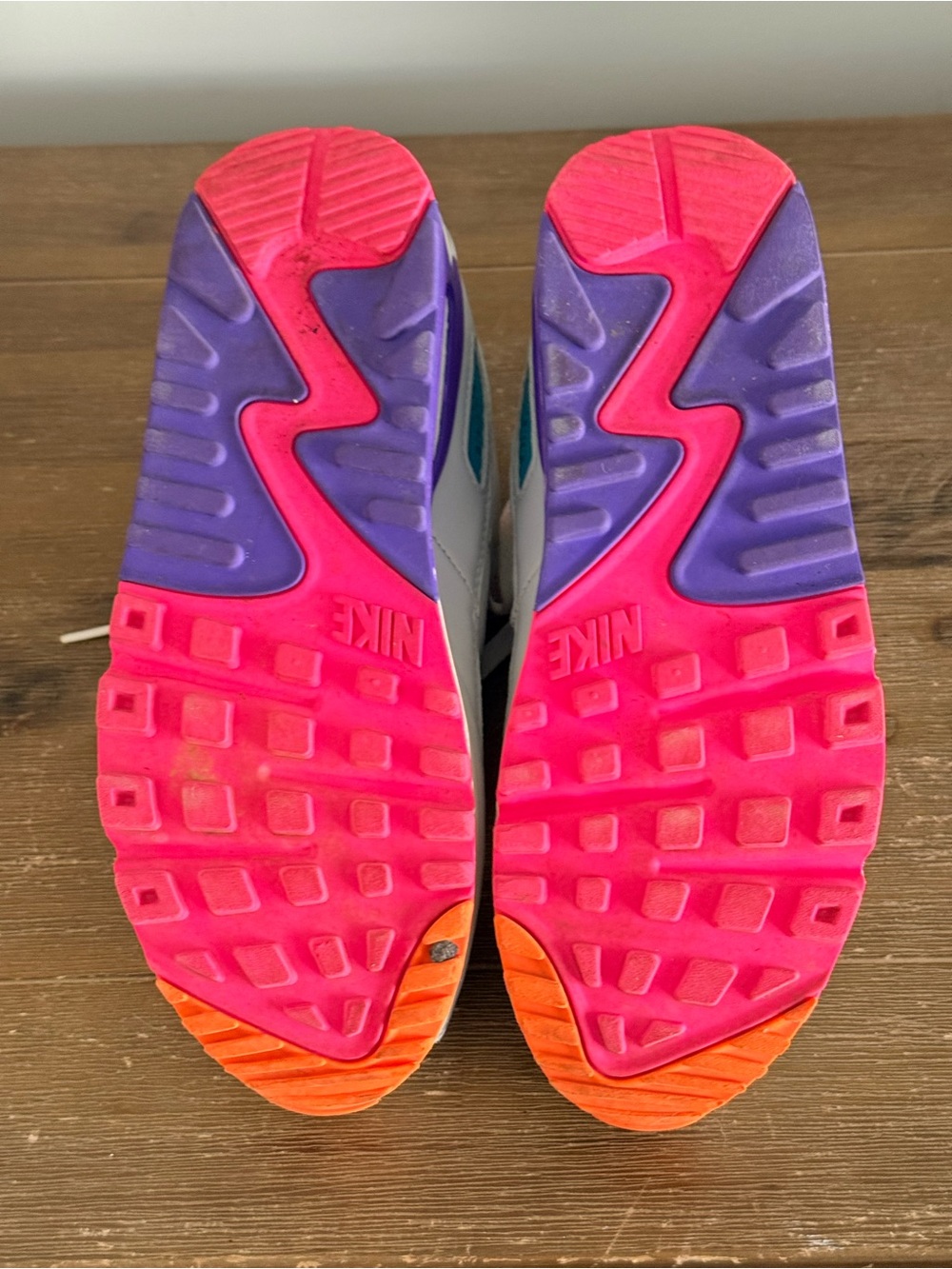 Nike Air Max 90 Retro colourful Women’s Sneakers Size 8.5 - Picture 6 of 6